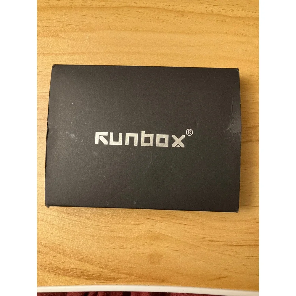 Runbox Mens Carbon Fiber Bifold Wallet Red Leather Interior RFID AirTag Holder